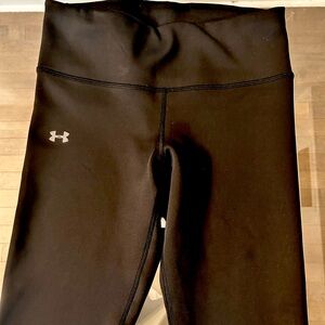 Under Armour Cold Gear Yoga Pants LIKE NEW!